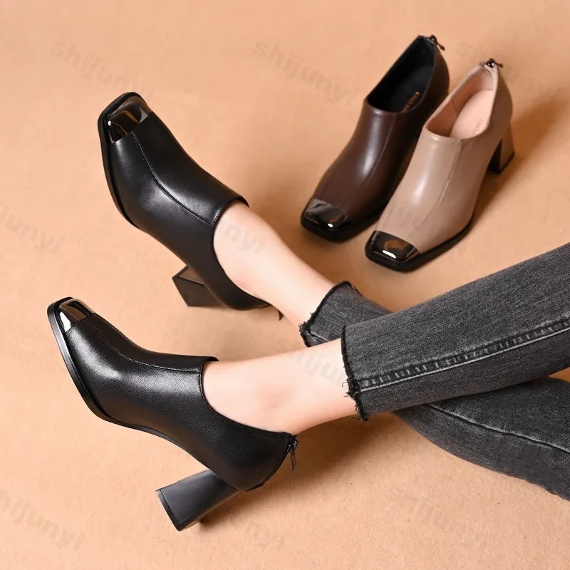 

2025 New French Style Square Head High Heels Women Spring Comfortable Elegant Soft Soled Heels Deep Mouth Casual Single Shoes