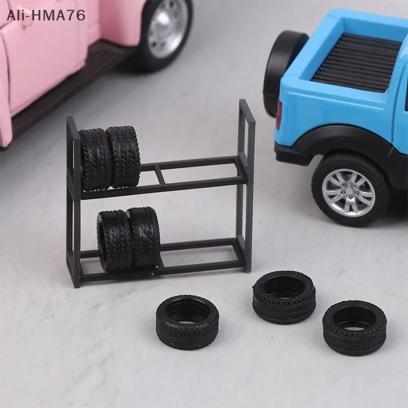 HMA76-1: Stojak na opony w skali 1:64 i 7 opon, akcesorium do sceny garażu modelarskiego, zestaw narzędzi warsztatowych, miniaturowy rekwizyt