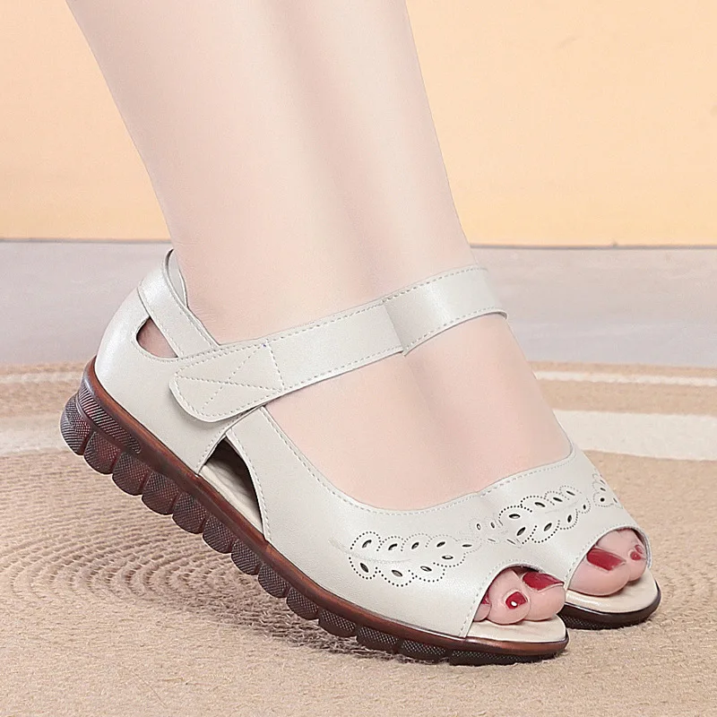 Plus Size 35-43 Comfortable Open Head Genuine Leather Sandals Platform Shoes 2026 Summer Womens Casual Flat Sandals Beach Mom