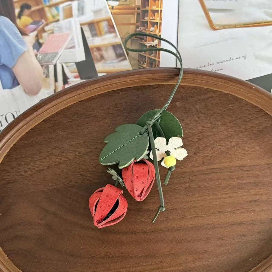 Cowhide Strawberry Handmade Bag Charm Keychain Decoration Key Ring Vintage Gift Bag Pendant