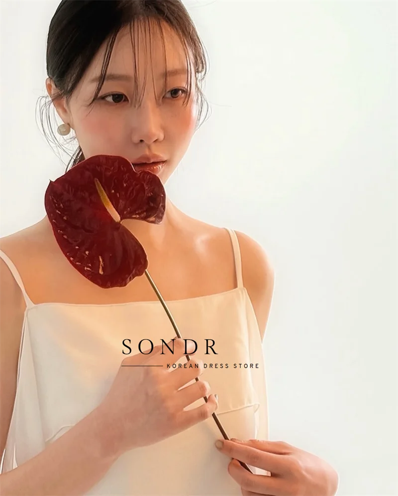 Sondr Customized Spaghetti Straps Mini Korean Wedding Snap Dresses Simple Lovely Bridal Party Gown 2026