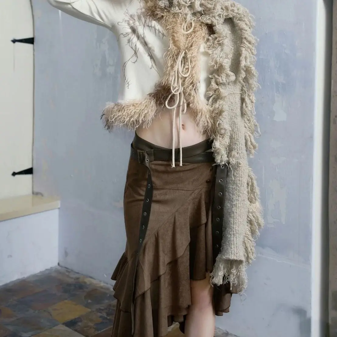 

Юбки женские готические киберпанк с вырезами на шнуровке, серо-коричневые, плотные, средней длины, с вырезами, в стиле эмо, субкультурные, винтажные, карнавальные, осенние, простые