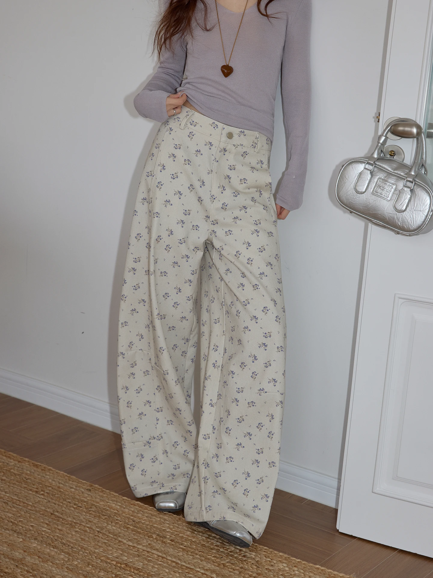 

Женские летние джинсы с высокой талией и цветочным принтом, широкие, свободного кроя, удобные, прямые, из денима