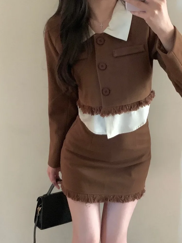 Plus Size Autumn Trendy Designer Niche Short Fringe Jacket with Layered Bodycon Skirt Two-piece Set for Curvy Women High Quality