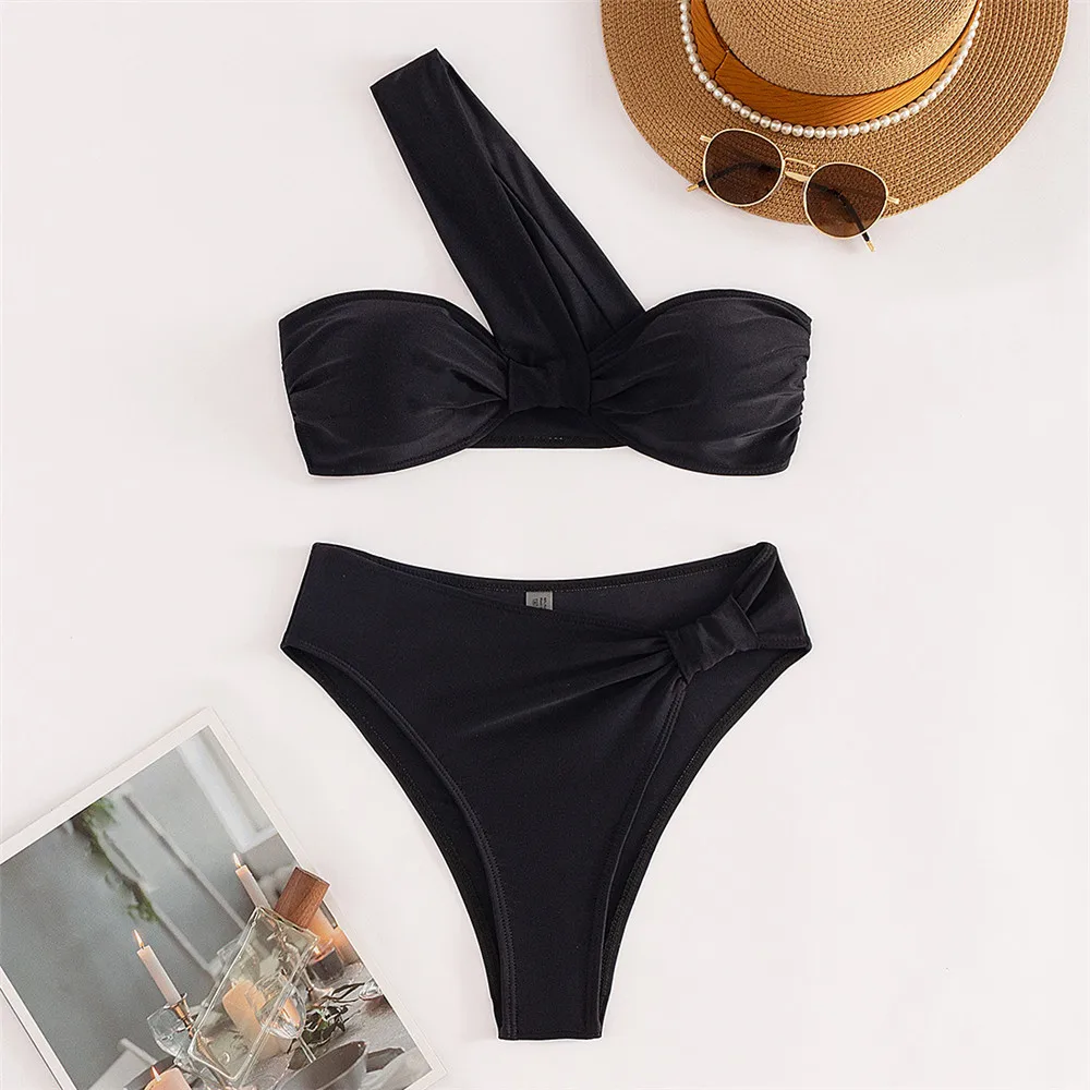 Conjunto de Bikini negro de cintura alta para Mujer, bañador Bandeau de un hombro, traje de baño Sexy, Bikinis brasileños para Mujer 2024