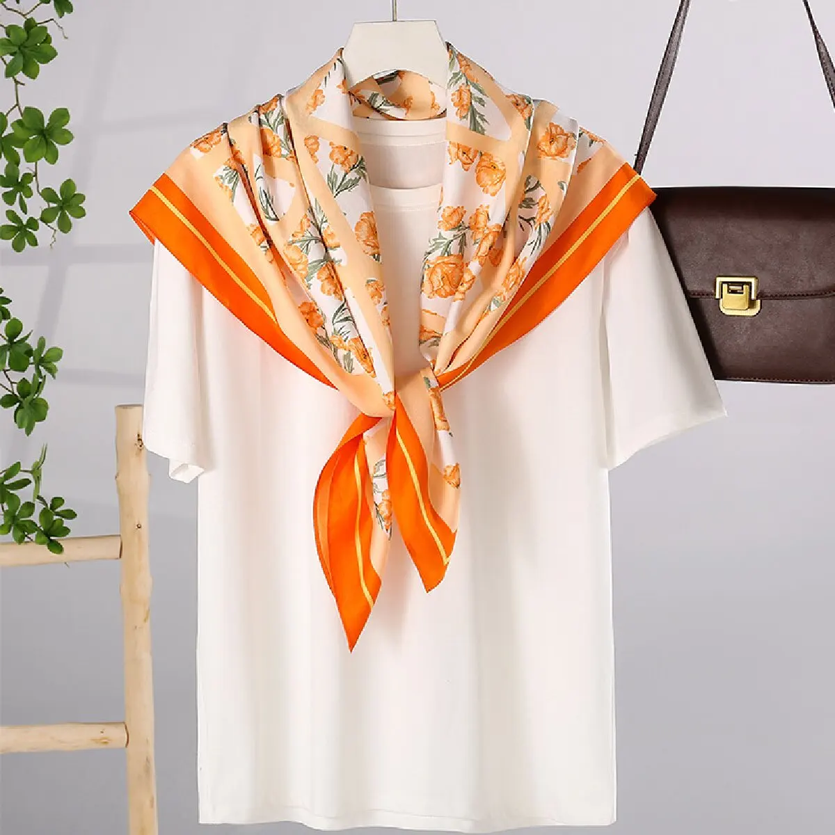 35.43" Geometric Pattern Square Scarf Imitation Silk Satin Shawl Thin Summer Sunscreen Bandana Outdoor Handbag Decoration Scarf