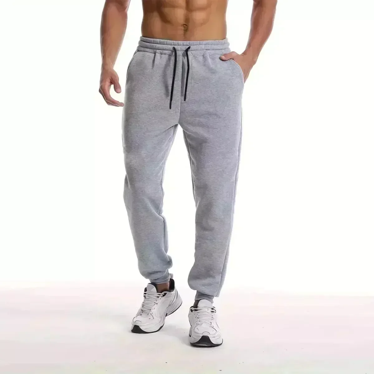 Herren Premium Jogginghose aus weichem Stoff mit elastischem Bund, Kordelzug, Taschen, tailliertem Schnitt und Umschlagbündchen, lässige Sporthose – Detail 4