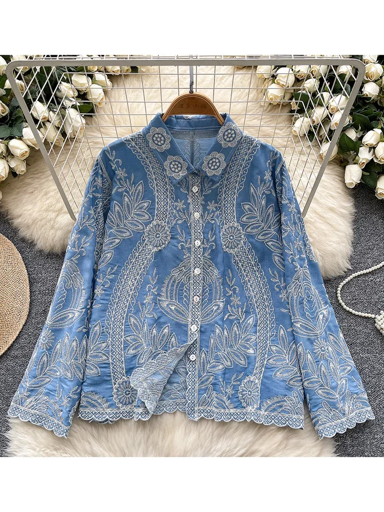 Women's Autumn Shirt Korean Version Ethnic Style Retro Long Sleeved Shirt Embroidered with Niche Temperament Top BL048