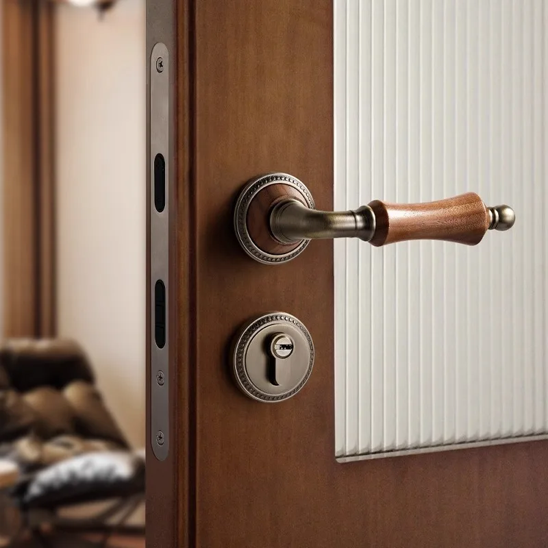 

Middle Ancient Style Bedroom French Walnut Retro Door Handle Indoor Room Magnetic/silent Wooden Door Split Lock