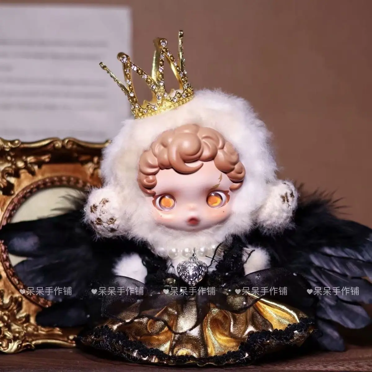 

New 10cm Clothes For Skullpanda L' Impressionism Velvet Doll Dress Sp Winter Symphony Series Baby Clothes Cat Cloak Set Cute