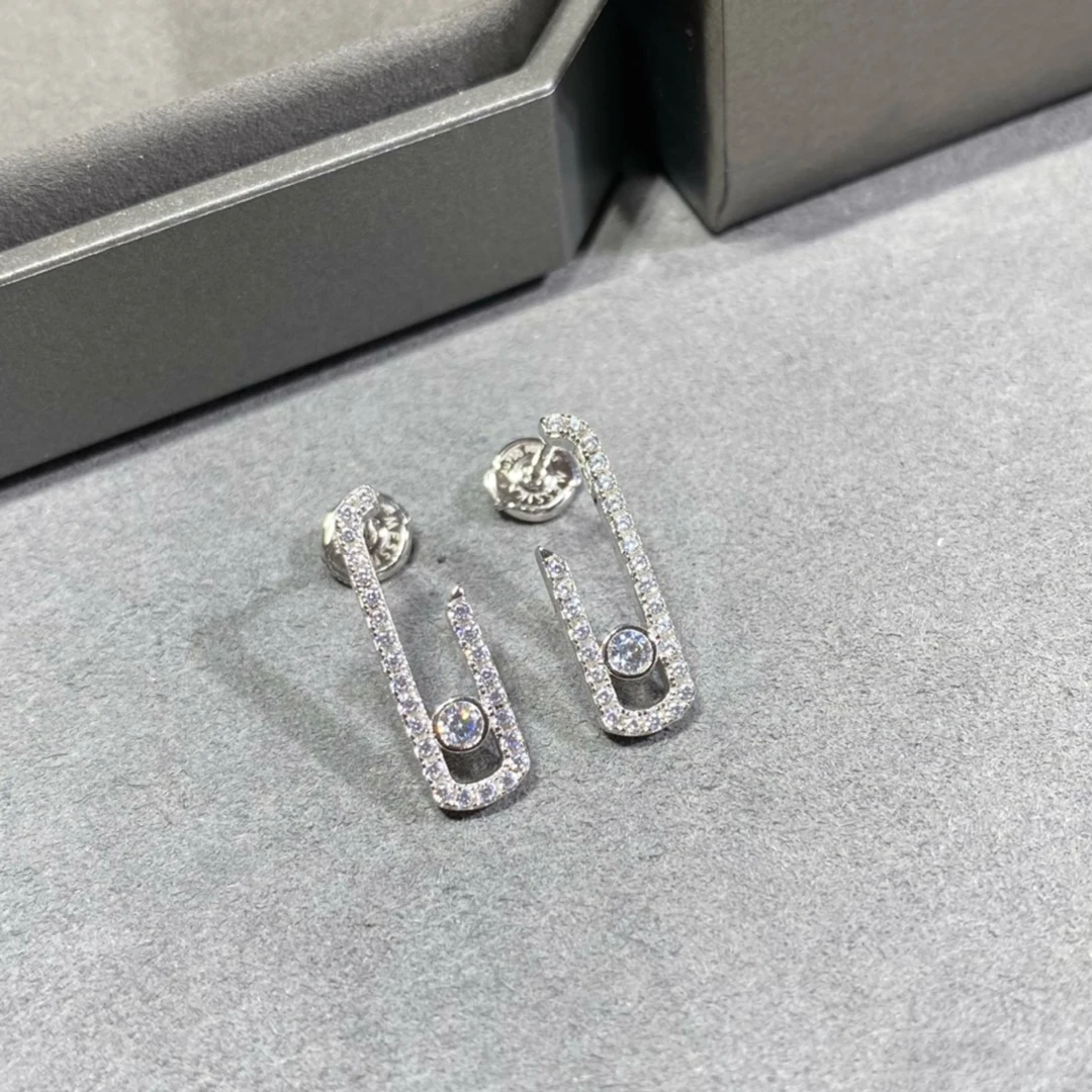 Exquisite Jewelry Paperclip Notch Design. S925 Silver Zircon Simple Luxury Women's Earrings Elegant Party Accessories