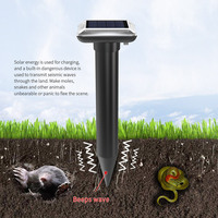 Solar-powered ultrasound drives animals outdoor waterproof sun repellent snake mole rat buzzing repellent snake hamster remover