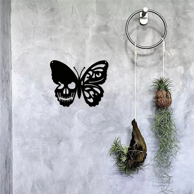 Skull Butterfly Metal Wall Art Decor Wall Hanging Plaques Ornament Iron Wall Sculpture Sign for Indoor Outdoor Home C