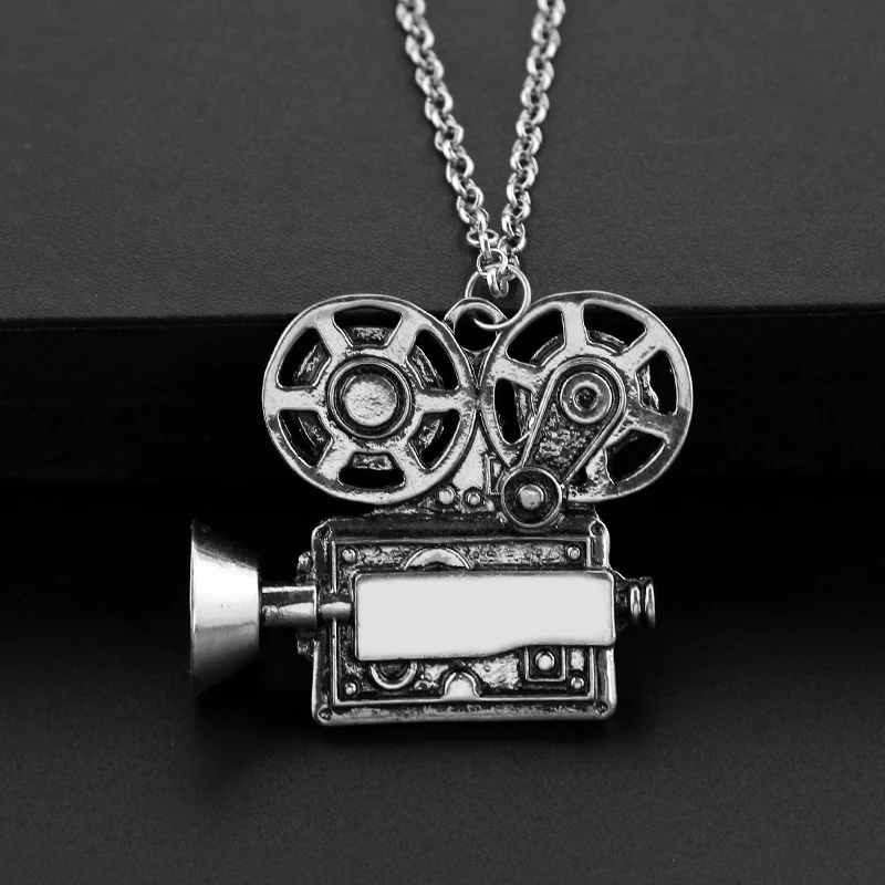 Projektor Necklaces & Pendants Vintage Charm Necklace High Quality Camera Film filmmaker Gift for men women Party Jewelry