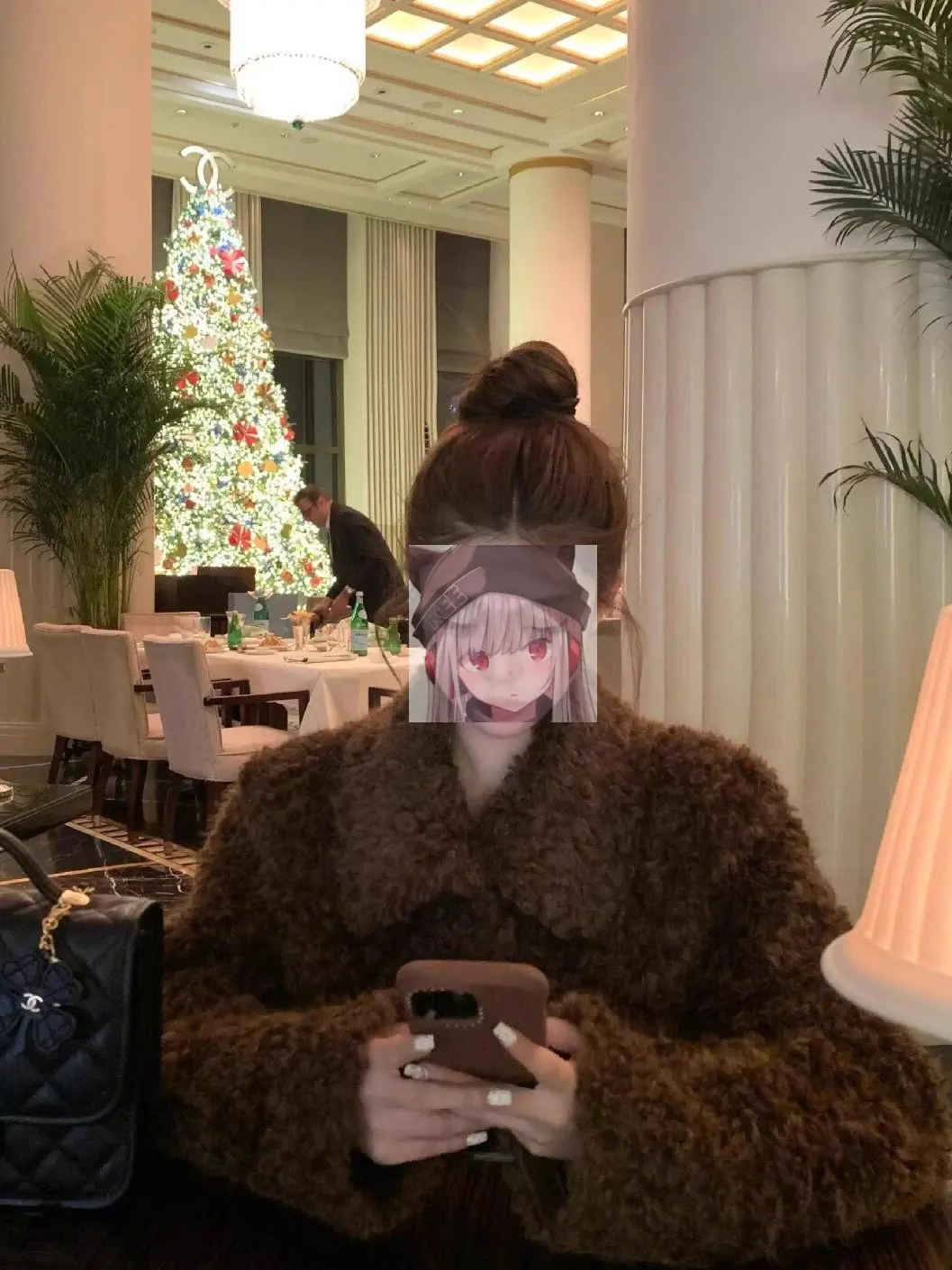 เสื้อแจ็คเก็ตขนแกะเทียมสำหรับผู้หญิงปี 2025 แบบมีปก ทรงเท็ดดี้ ความยาวปานกลาง  ตกแต่งด้วยหนังเทียม  เป็นมิตรกับสิ่งแวดล้อม ให้ความอบอุ่น สไตล์ลำลอง