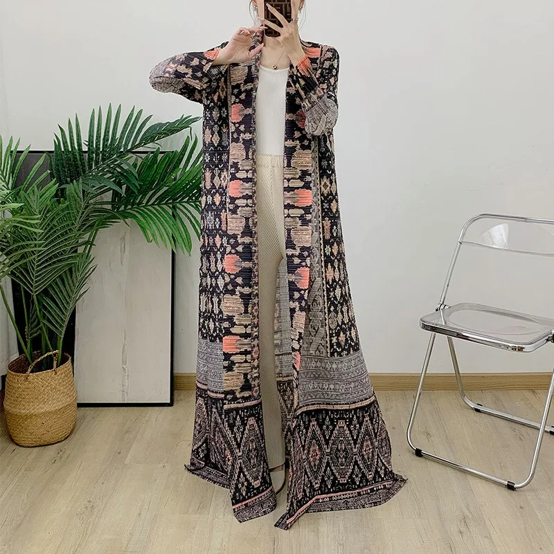 

abaya Mosong Fashion Miyake Pleated 2024 autumn new noble robe coat cape printed female fashion in the Middle East explosion