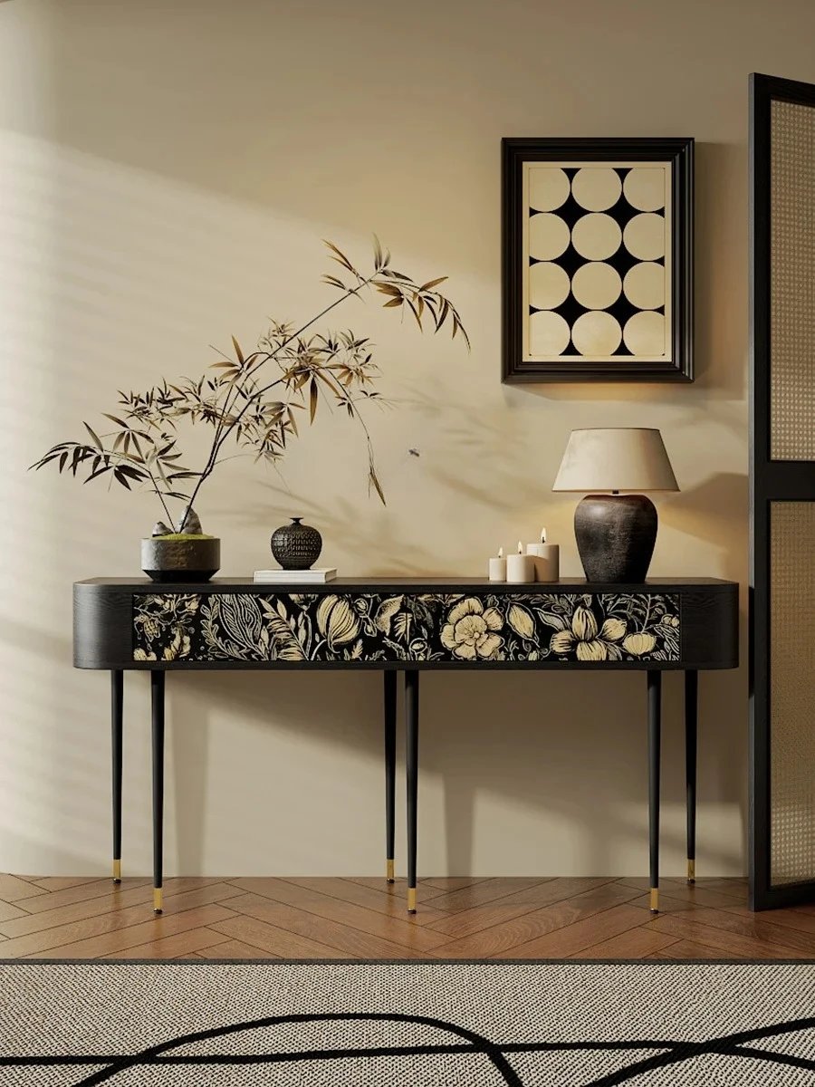 

Средневековый входной столик из массива дерева, несколько гостиных у стены, полукруглый стол-витрина, входной стол, шкаф