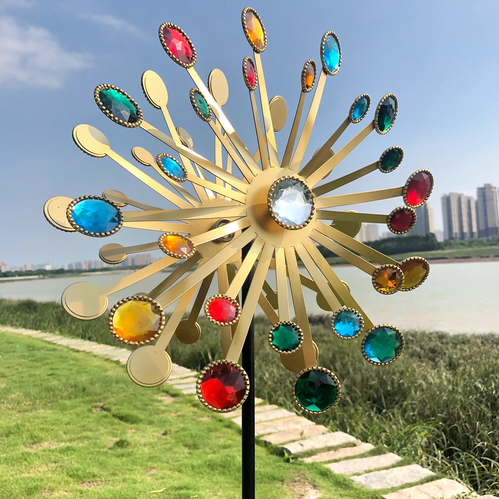 

Outdoor Wind Spinner Garden Decoration Courtyard Ornaments Windmill Wrought Iron Flower Arrangement Metal Colorful Beads