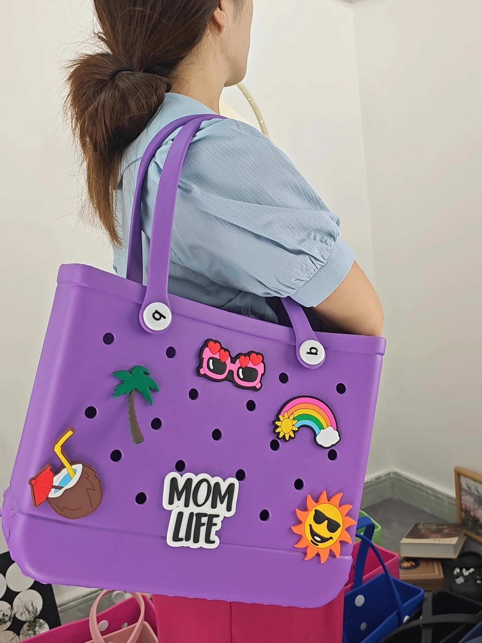 

Candy Colored EVA Swimming Bag Outdoor Cam Pet Friendly Handheld Tote Storage Beach Bag for Ladies 2025 Summer New Design