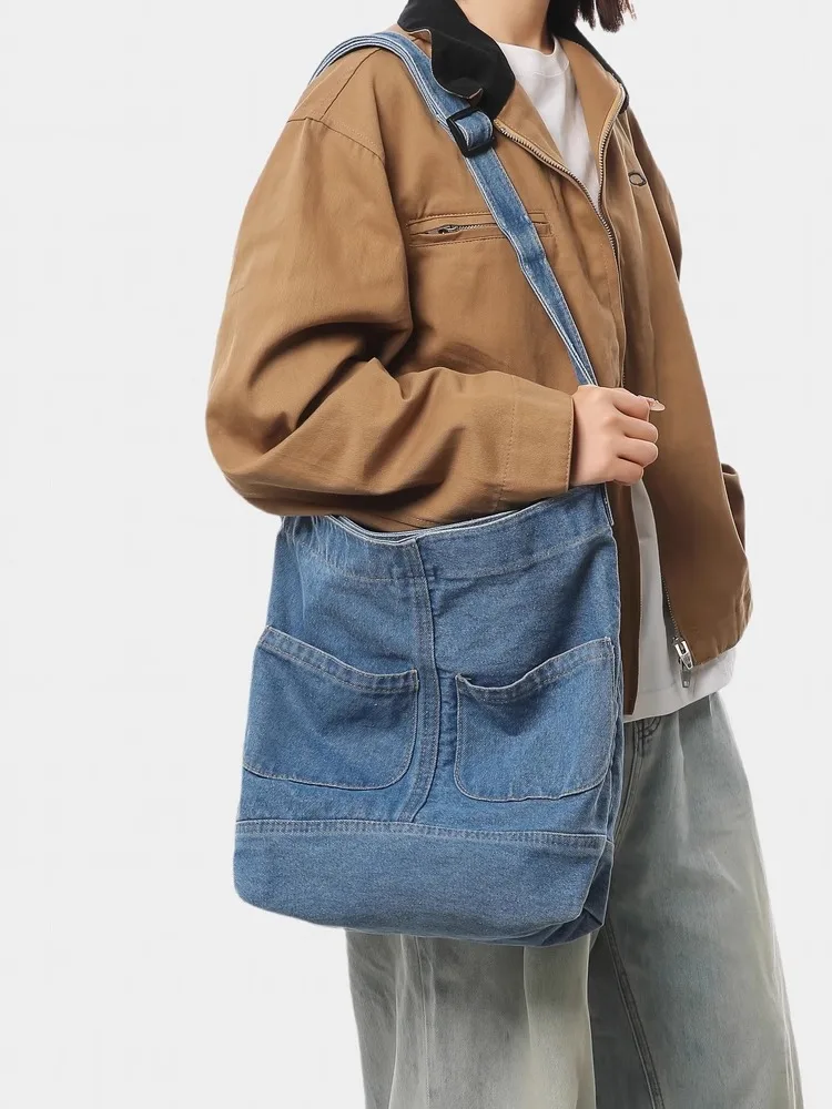 

2025 Retro Denim Multi Pocket Design Bucket Shaped Women's Bag Simple And Casual Versatile Single Shoulder Crossbody Bags Trendy