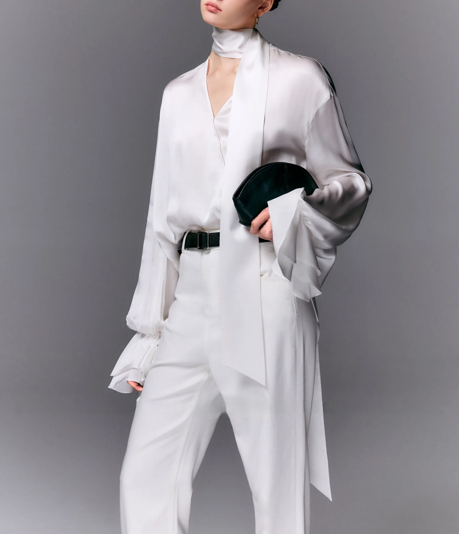 

2026 Spring V Neck Elegant Shirt Women Loose Long Sleeve Office Lady Satin Pullover Solid Color Autumn New Fashion Blouse