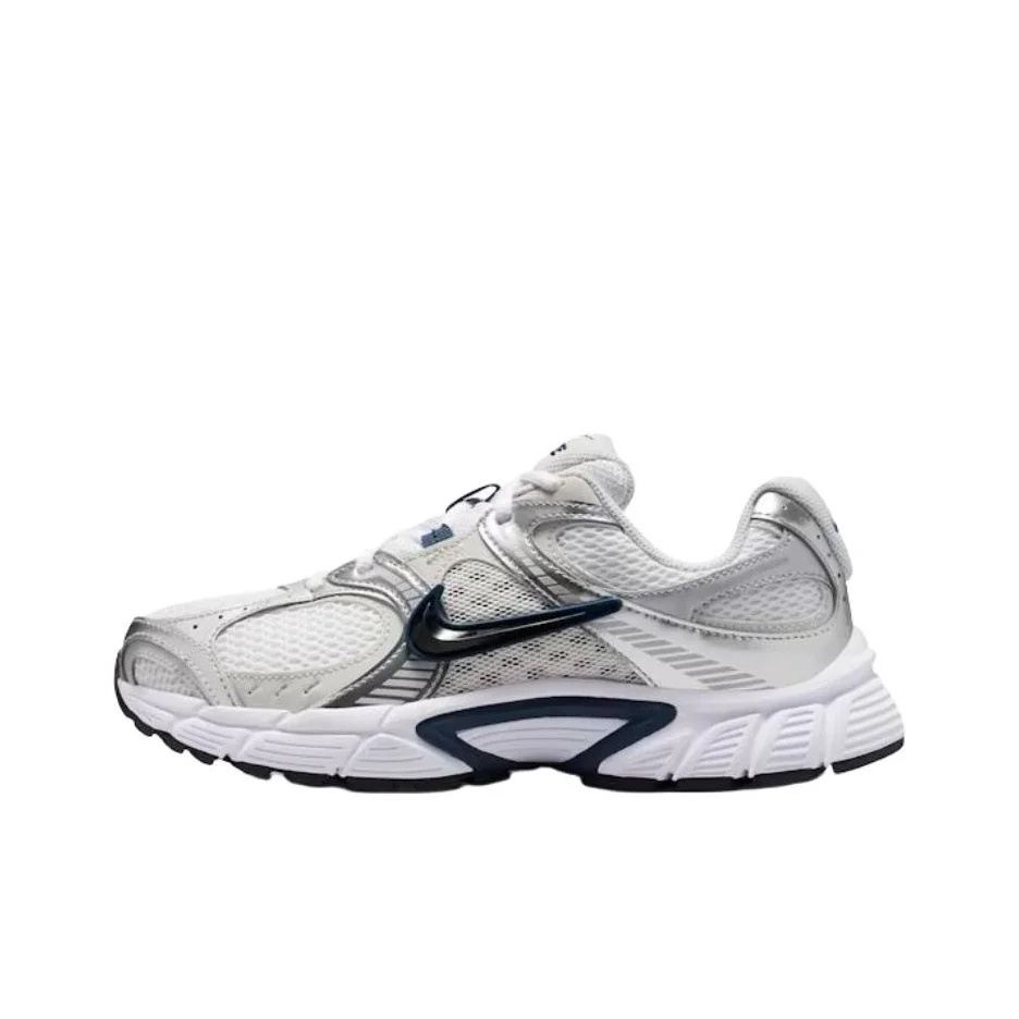 

Nike V5 RNR Running Shoes Women's Metallic Silver IO7390-095