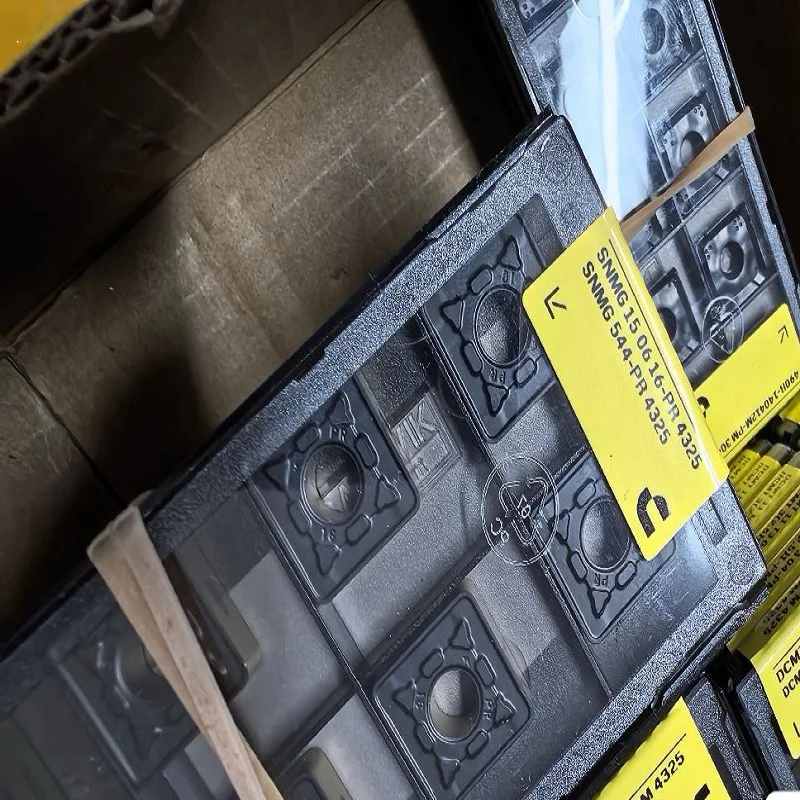 

Hard alloy cutting blades SNMG150616-PR 4325