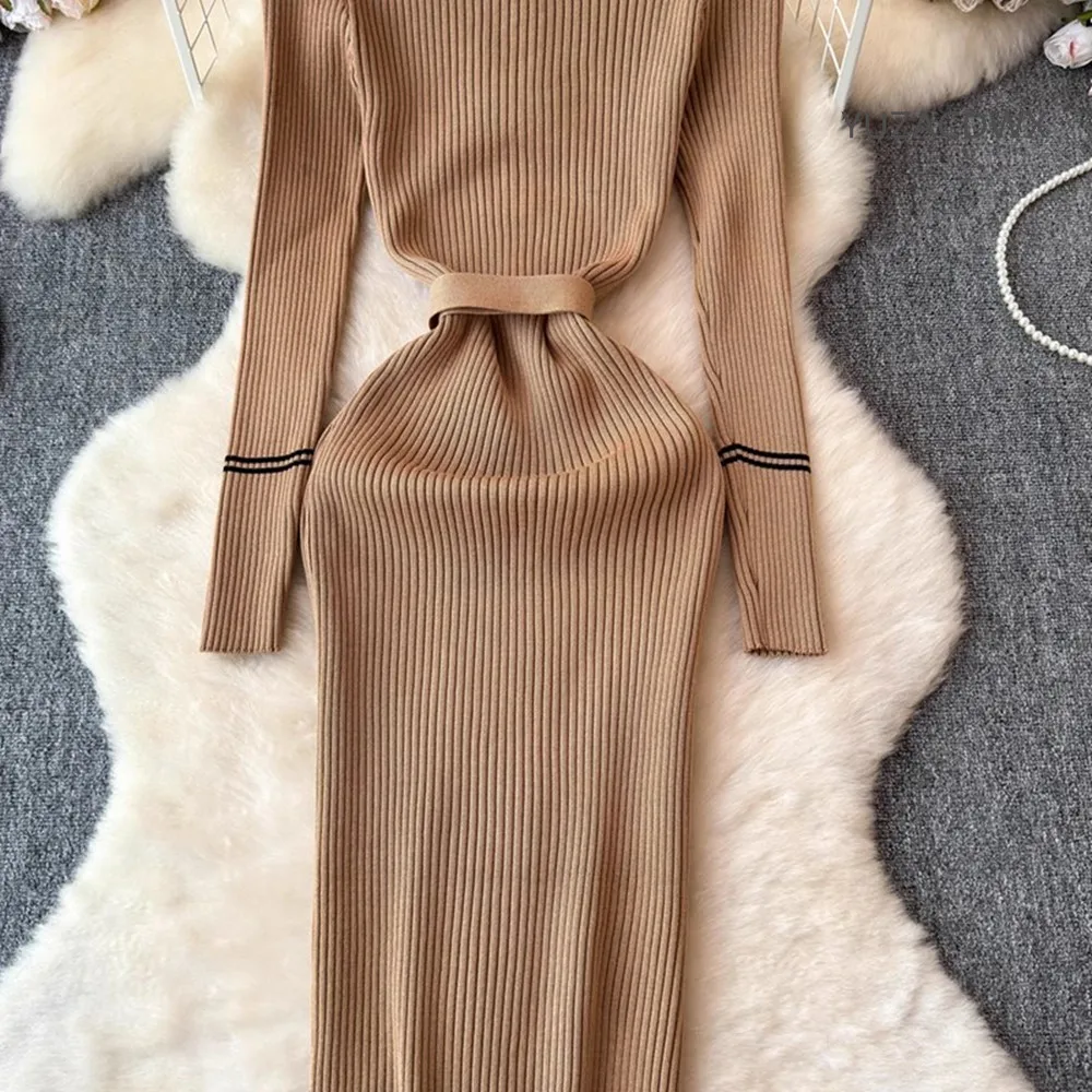 Autunno Inverno Moda Guaina Maglia Abito maglione Donna Bottoni in metallo a righe Tasche Cintura Con lacci Aderente Abiti midi