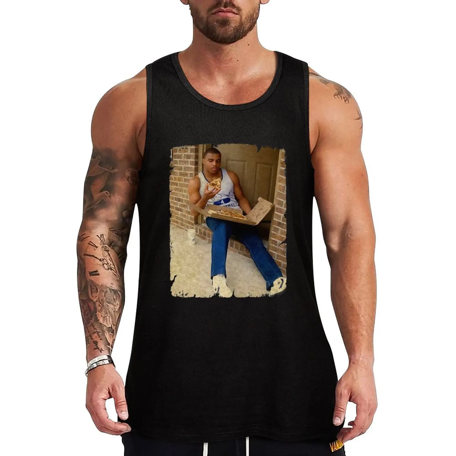 

Майка для бега Charles Barkley - Eating Pizza Tank Top, без рукавов, влагоотводящая.