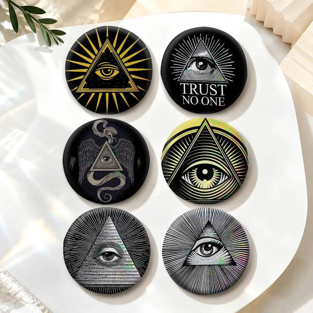 All-Seeing-Eye Illuminati symbol  Badges Creative Tinplate Button PinsBrooch Badge Clothes Backpack