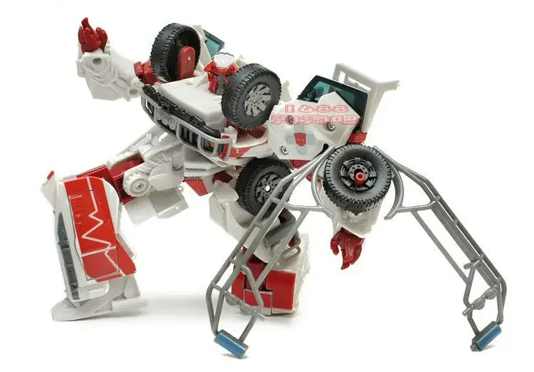 En Stock, juguetes transformadores, maestro de vela, clase VW, Autobot G01, Color blanco, trinquete, figura de Anime, colección de figuras de acción, regalo