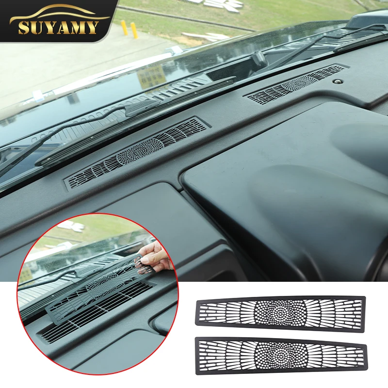 

2pcs Car Air Outlet Cover For Hummer H2 2003-2007 Dashboard Air Vent Anti-Blocking Dust Cover Trim Sticker Accessories