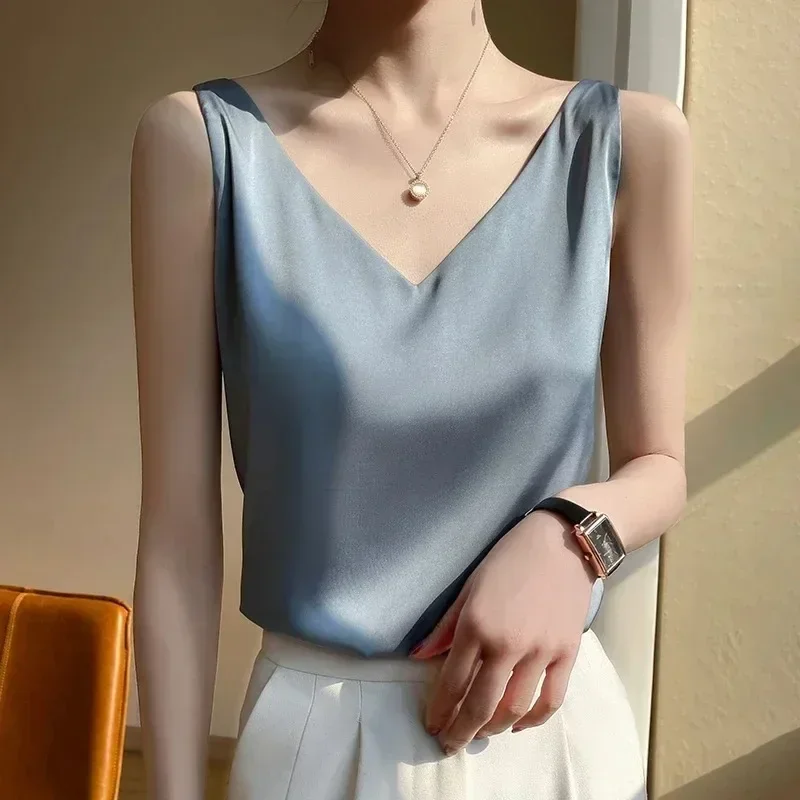 Summer Strap Top Women Halter V Neck Basic White Cami Sleeveless Satin Silk Tank Tops Women\'S Summer Camisole Slim Vest