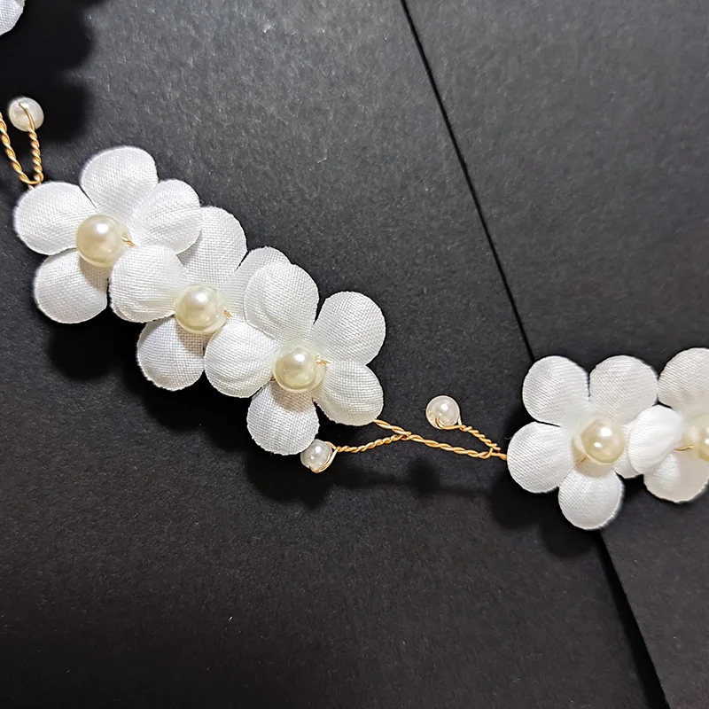 العروس الزفاف اكسسوارات للشعر اللؤلؤ الأرجواني زهرة عقال الفتيات الأبيض الأزهار تاج جارلاند رئيس هوب خوذة الشعر مجوهرات #5
