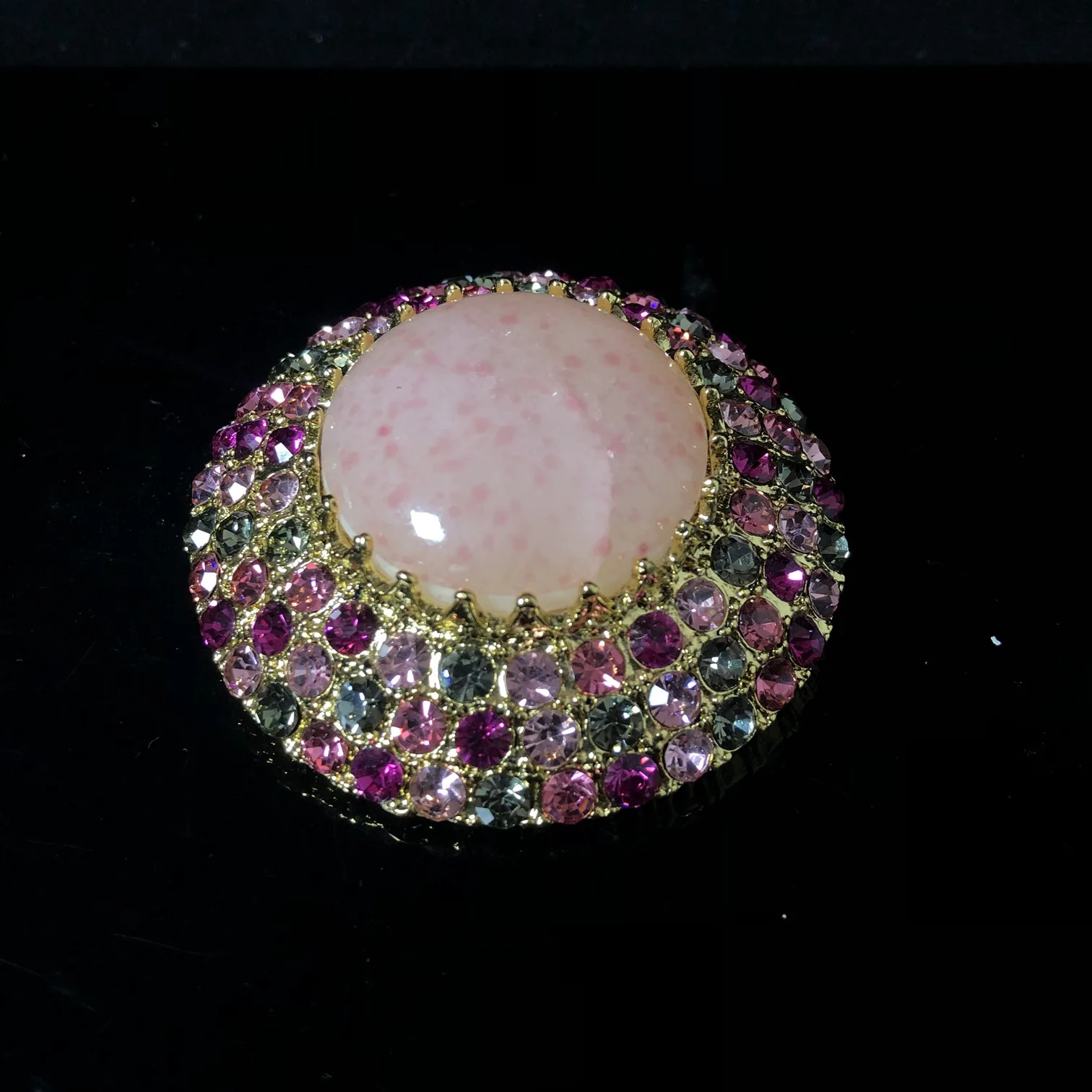 

Vintage Colored Gemstone Inlaid Watermelon Stone Brooch, High-end Women's Clothing Accessories