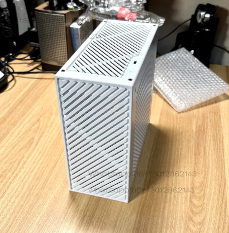 2026 NEW  1PCS LP P6 ITX Case Aluminum CNC Mini PC Chassis for 4060 GPU with 1U Power Supply Low Profile SFF
