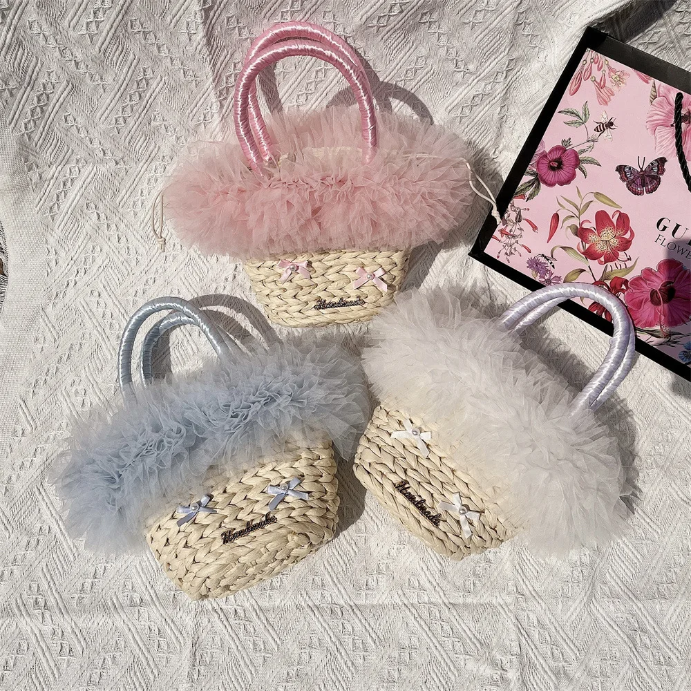

Fashion Fluffy Lace Straw Handbags Pearls Chain Shoulder Bag Bohemian Lafite Beach Basket Bags for Women Travel Beach Rattan Bag