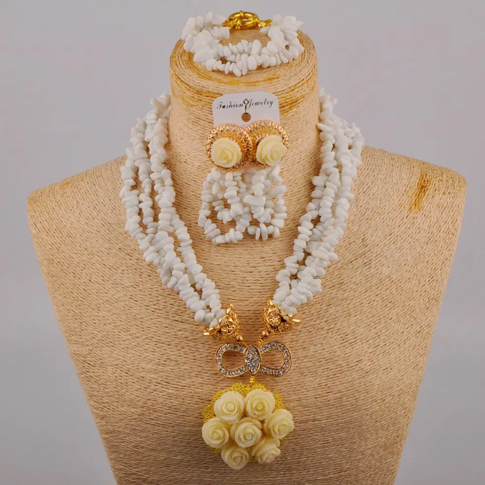 

Nigerian Bride Wedding Beads White Coral Gravel Necklace African Bridesmaid Birthday Banquet Prom Wedding Jewelry Set AU-715