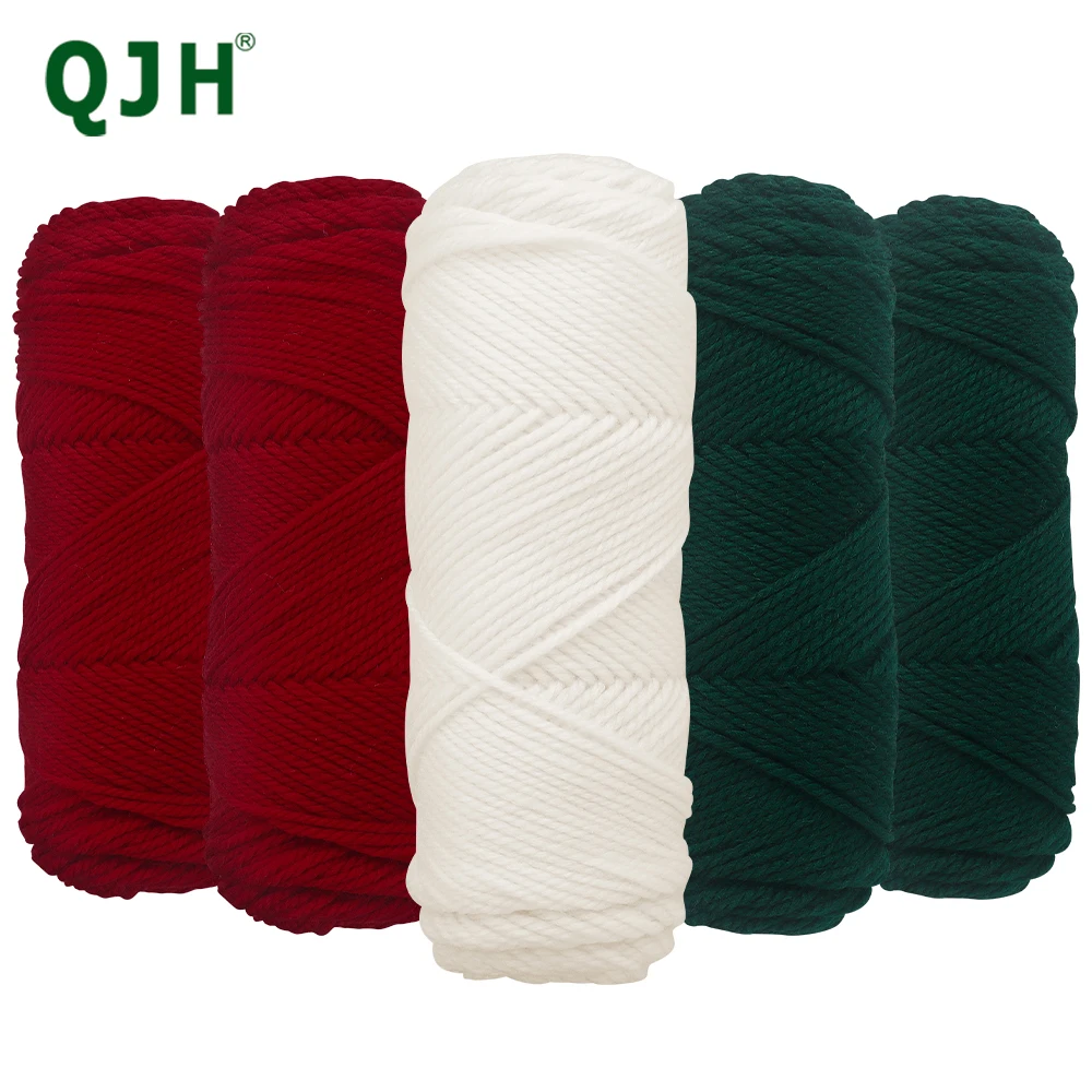 QJH 5Pcs 3-Ply Red, Green and White Christmas Yarn - 500g/17.6oz Used for Knitting Machine or Manual Knitting, Hats, Scarves Etc