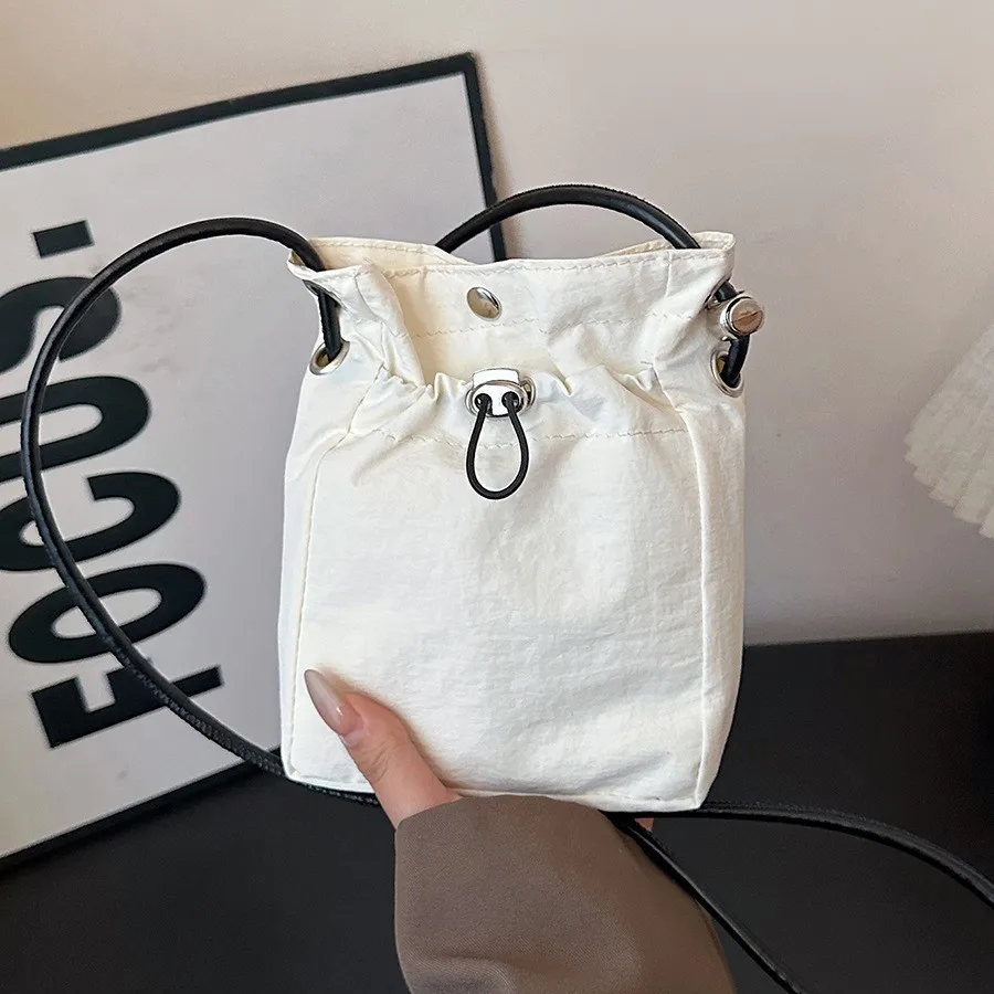 

Новая женская водонепроницаемая нейлоновая сумка через плечо на шнурке, мини-сумка-ведро, легкая сумка для телефона, повседневная сумка на плечо