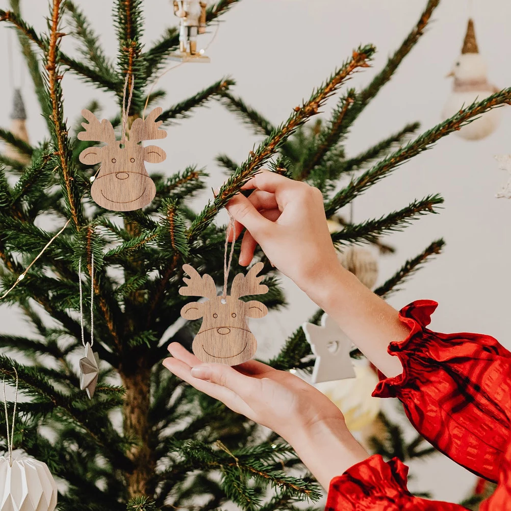

30Pcs Wooden Reindeer Ornaments Blank DIY Craft Cutouts Unfinished Wood Slices with Jute Twine for Christmas Tree Holiday