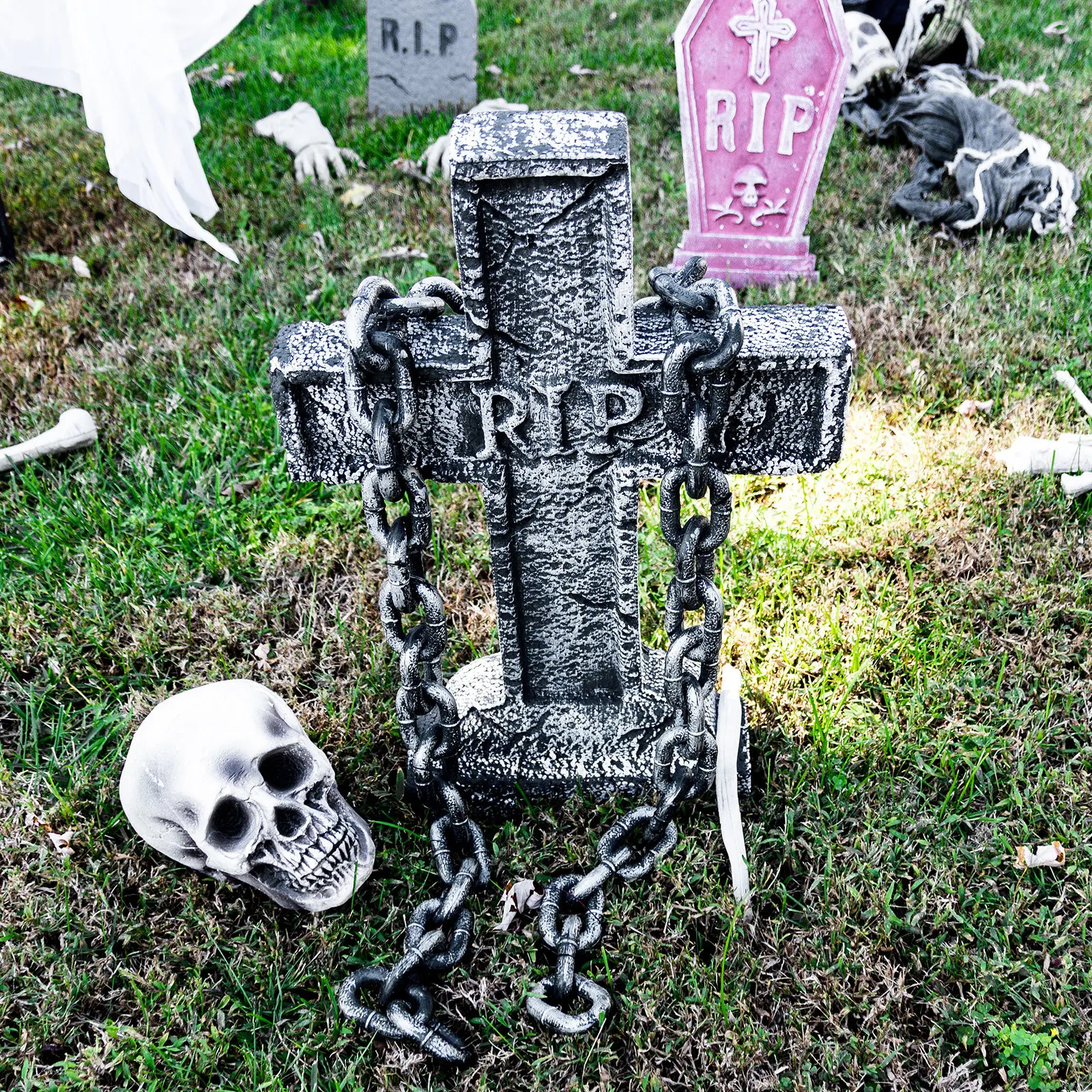 2Pcs Plastic Halloween Chain Prop Simulation Iron Fetter Decorative Barrier for Costume Party Haunted Scene Layout Prop