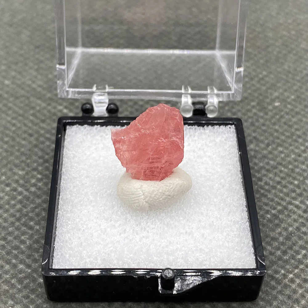 100%Natural Quartz Rhodochrosite and Purple Fluorite Pyrite Mineral Crystal Specimen from Guangxi Province,China +box size:3.5cm