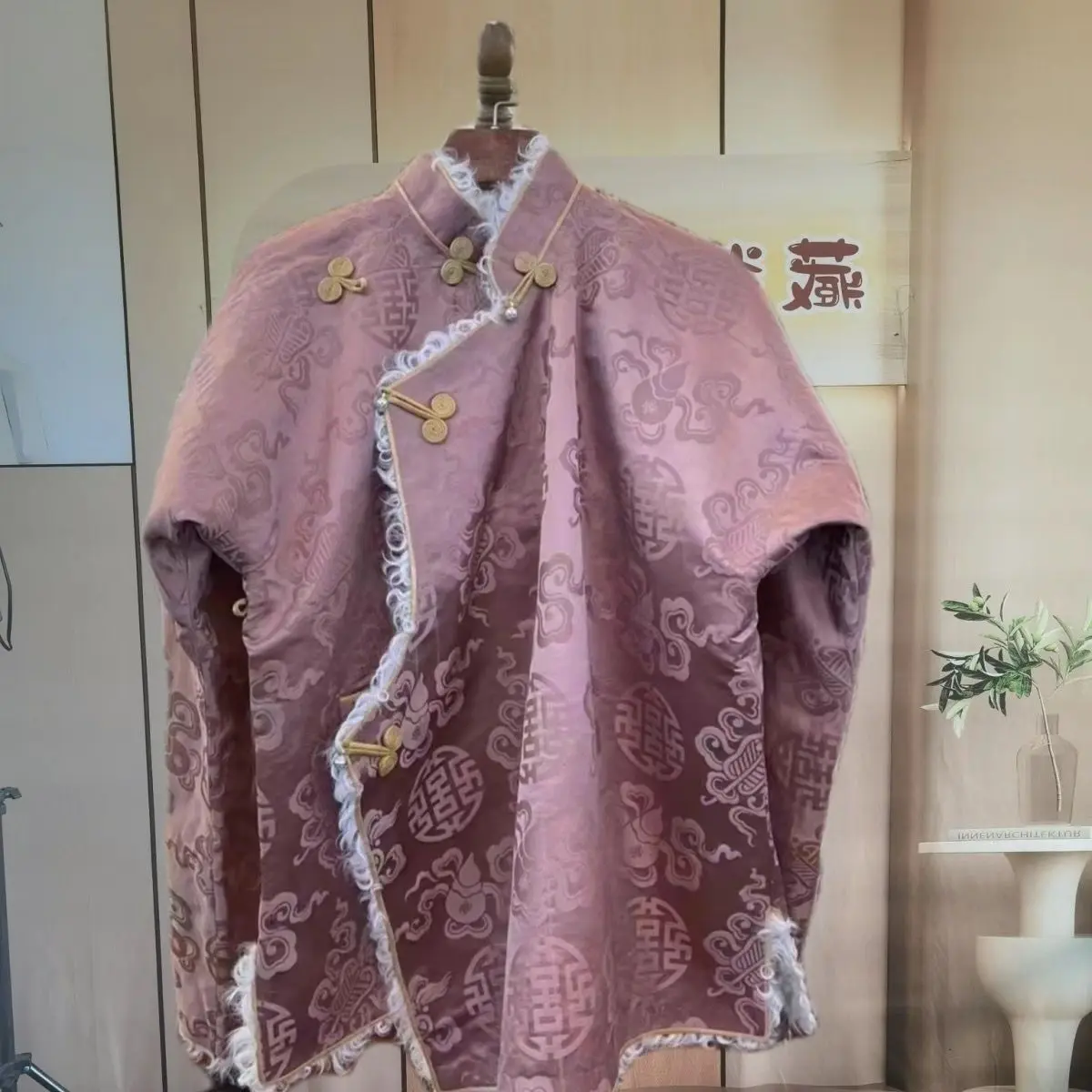 

Тибетские костюмы, популярное утолщенное женское шерстяное пальто, одежда, зимняя теплая одежда с хлопковой подкладкой, новинка