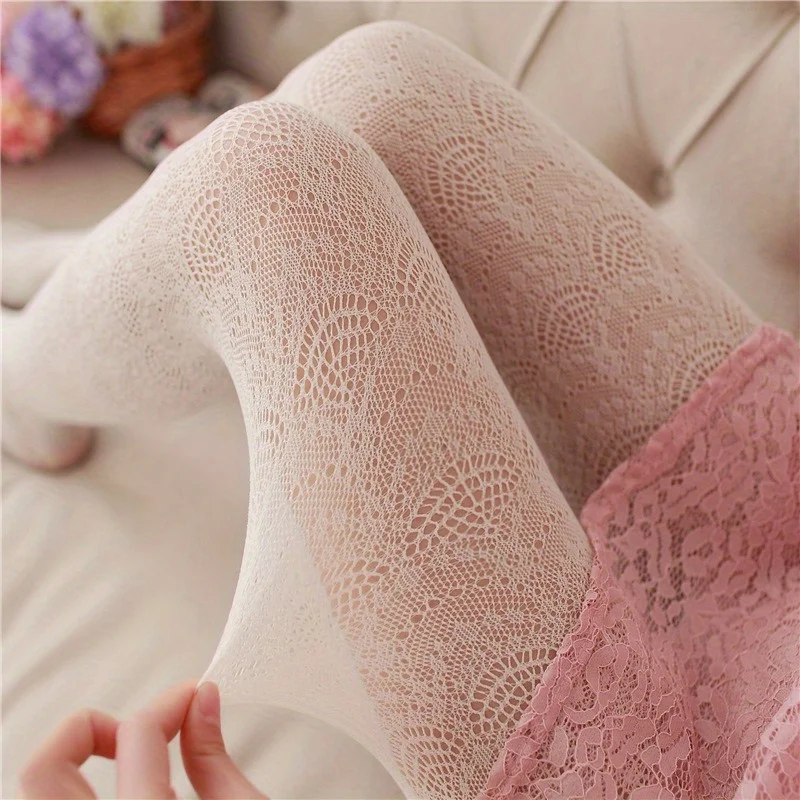 1 Pair Anchovy Lace Pantyhose Women\'s Thin Sexy Cutout Mesh Stockings Anti-snagging Silk Fishnet Socks Women\'s Socks