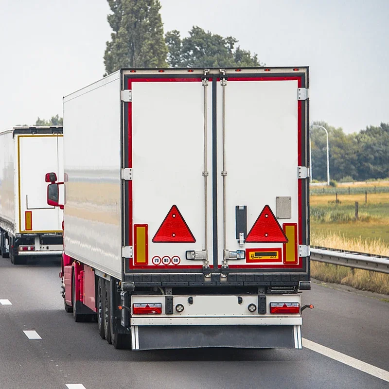 عاكسات خلفية حمراء ملحقات السيارة مثلث عاكس مناسب لقارب شاحنة القافلة للدراجات النارية