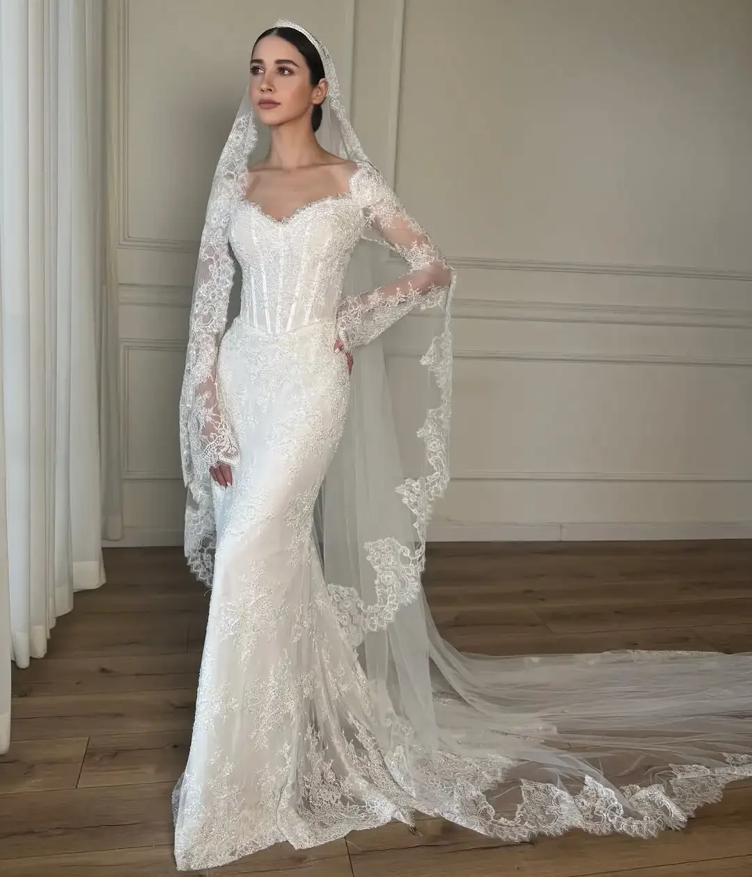 Flavinke Personalizzato Sexy Elegante Affascinante Sweetheart Applicazioni di pizzo Abiti da sposa semplici Abiti da sposa a sirena a maniche lunghe