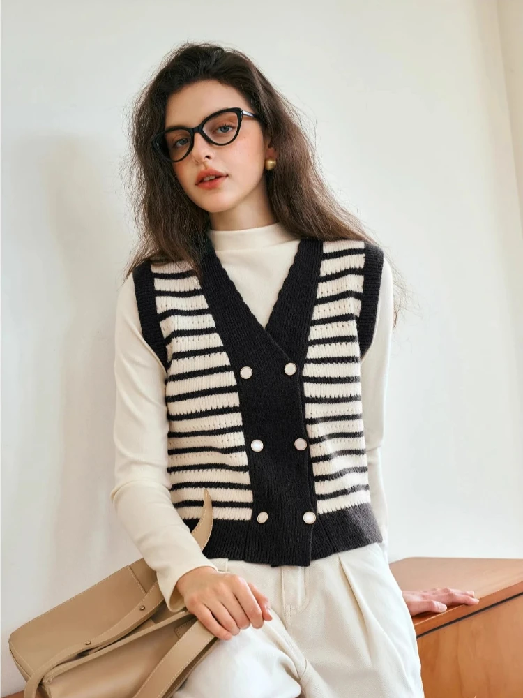 

OLrain Women 2 Piece Knit Sets 2025 Autumn Retro Long Sleeved Shirt and Striped Sweater Vest Casual Female Clothing N56QE93815