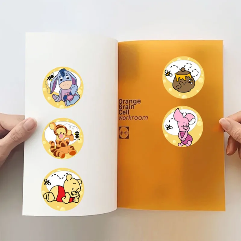 500 adesivi a rotolo con orsetto Winnie Pooh, decorativi fai da te per diario, quaderno, scrapbook, sigilli per buste, regali e lavoretti creativi per bambini