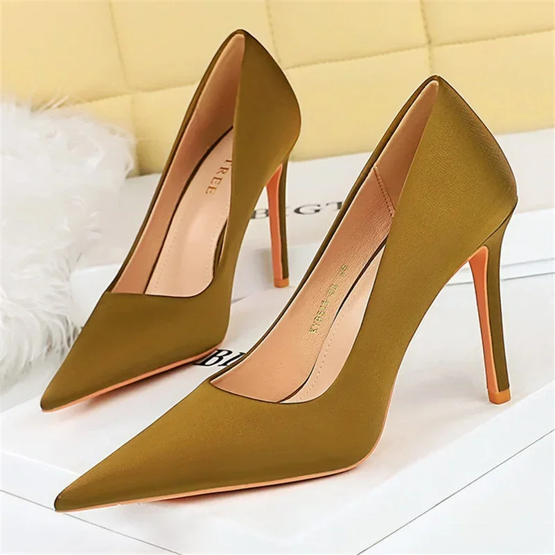 Large Size 34-43 Women 10.5cm High Heels Scarpins Silk Pumps Lady Orange Green Stiletto Heels Fetish Wedding Bridal Prom Shoes